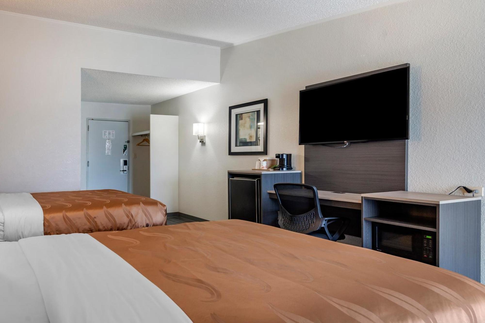 Quality Inn Rock Hill Bagian luar foto