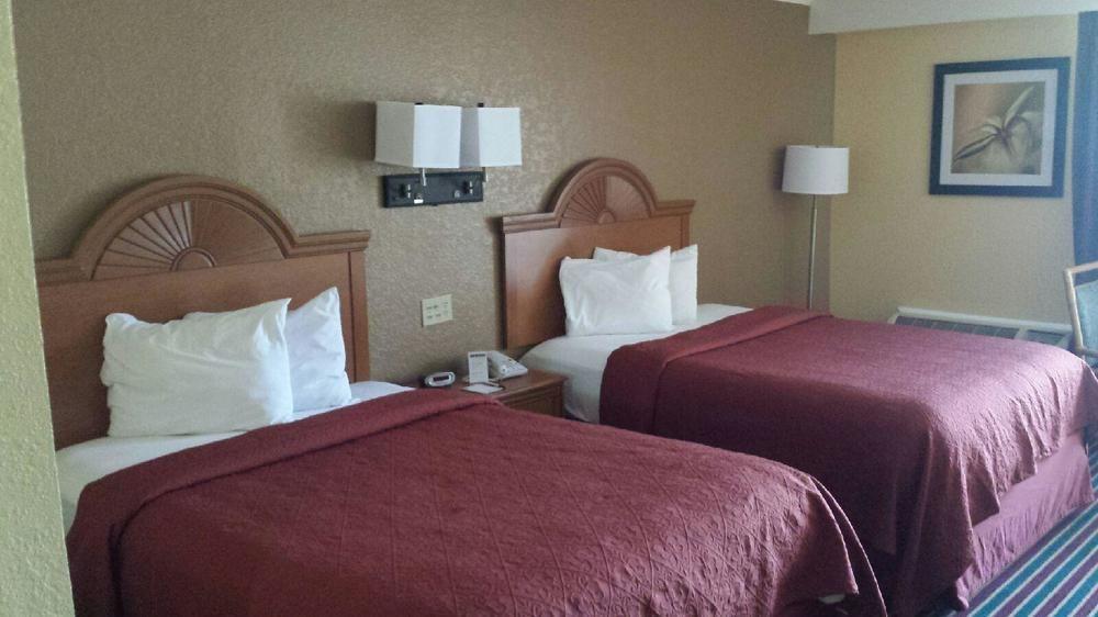 Quality Inn Rock Hill Bagian luar foto