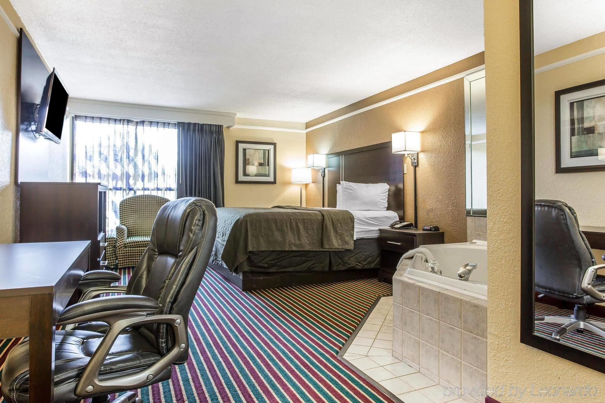 Quality Inn Rock Hill Bagian luar foto